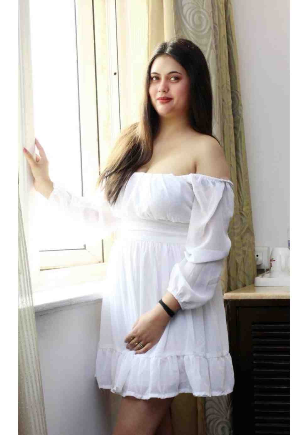 hot  call girls in Lucknow